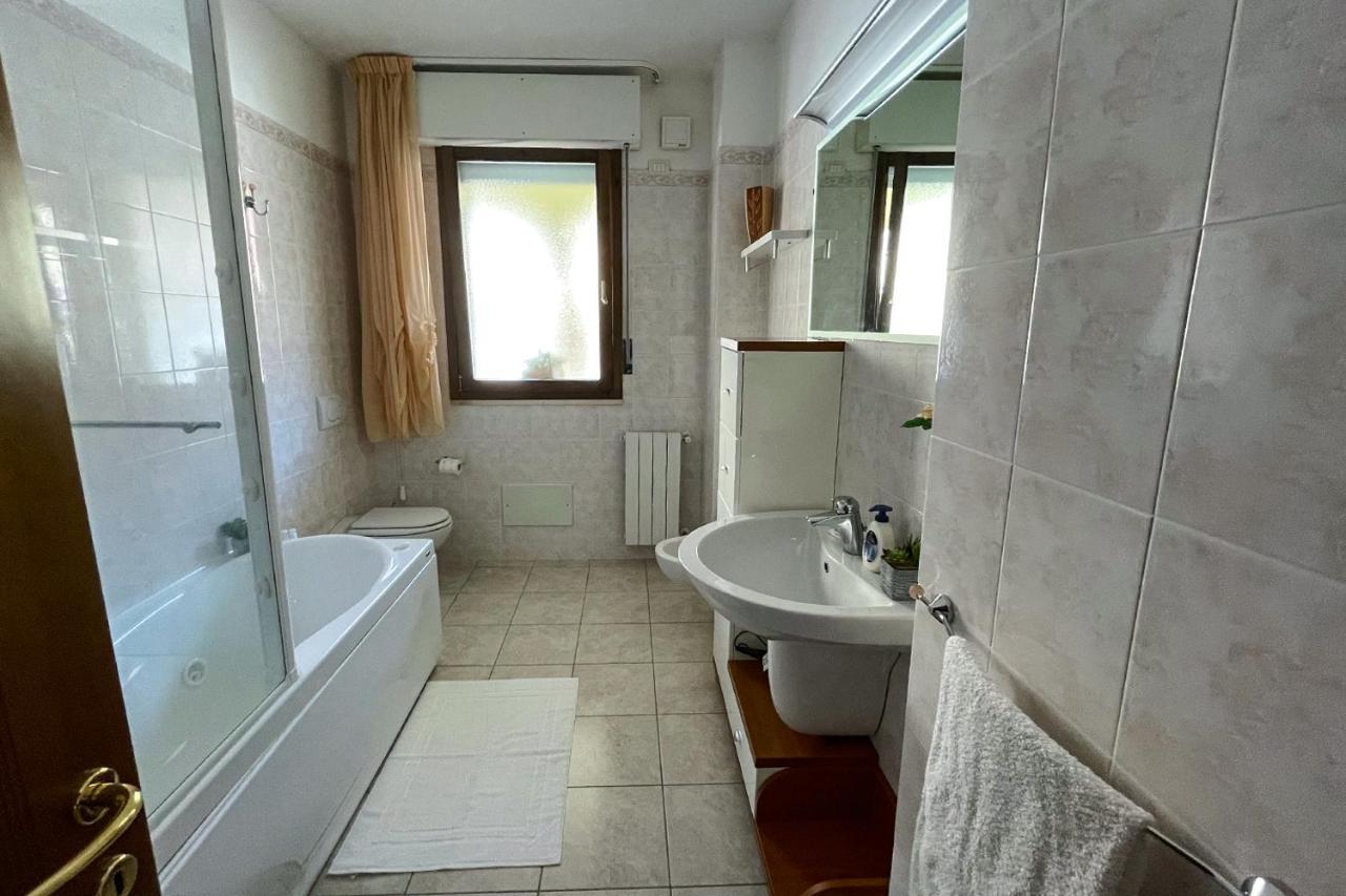 Aristanis Home Vacation Apartment โอริสตาโน ภายนอก รูปภาพ