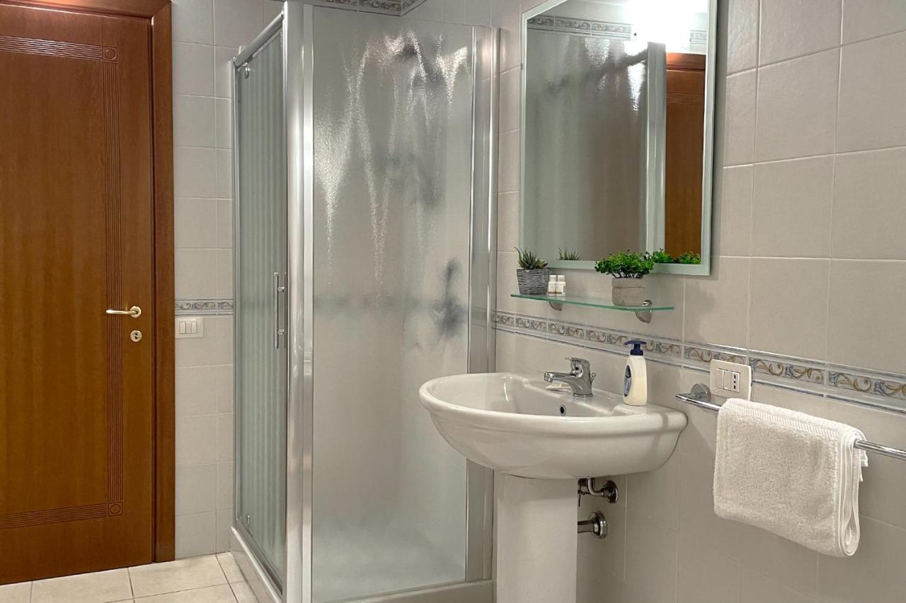 Aristanis Home Vacation Apartment โอริสตาโน ภายนอก รูปภาพ