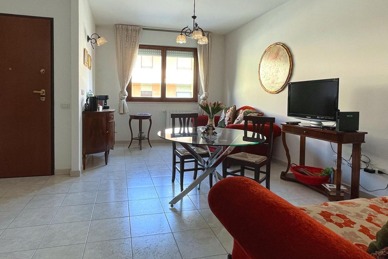 Aristanis Home Vacation Apartment โอริสตาโน ภายนอก รูปภาพ