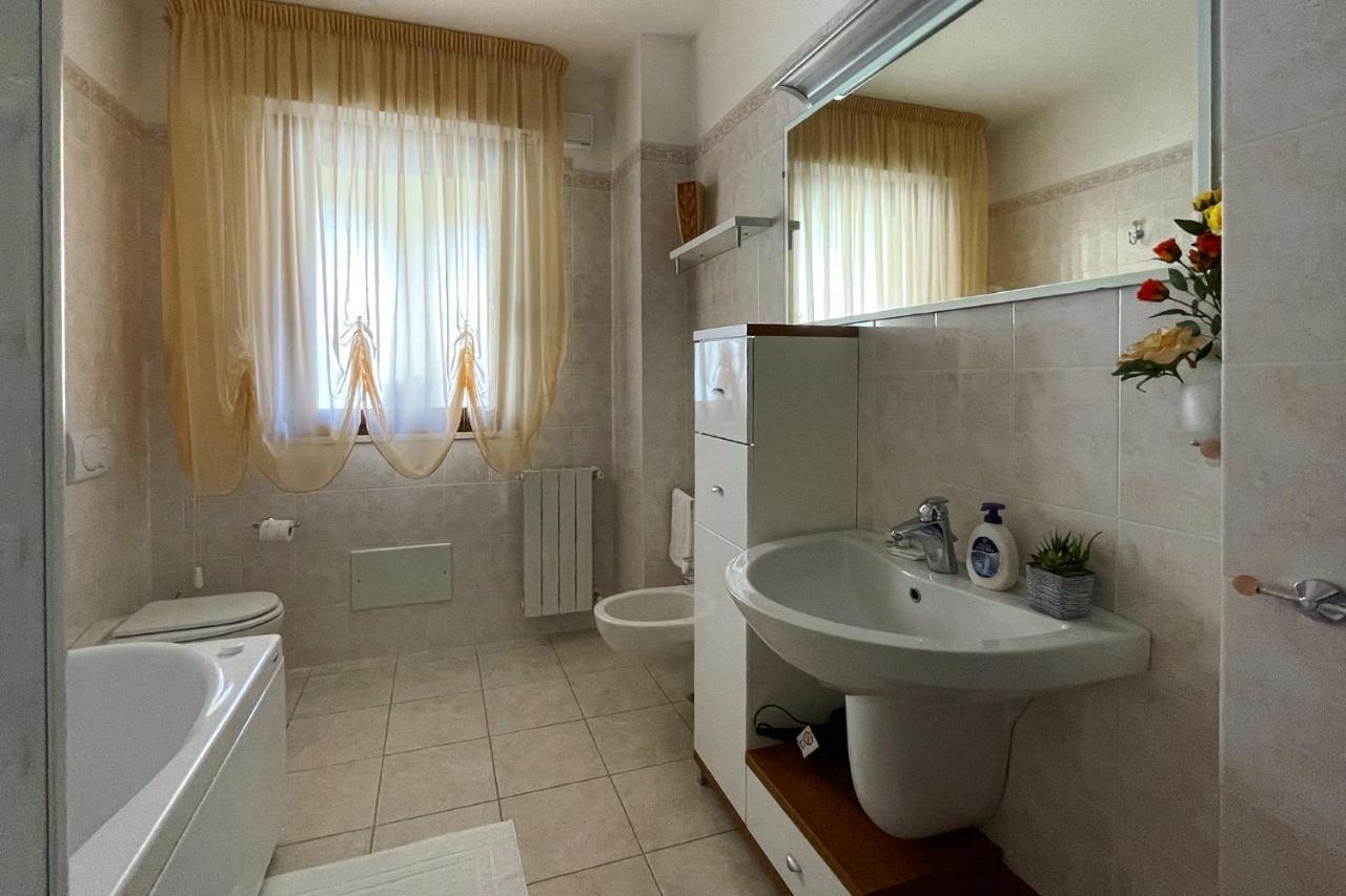 Aristanis Home Vacation Apartment โอริสตาโน ภายนอก รูปภาพ